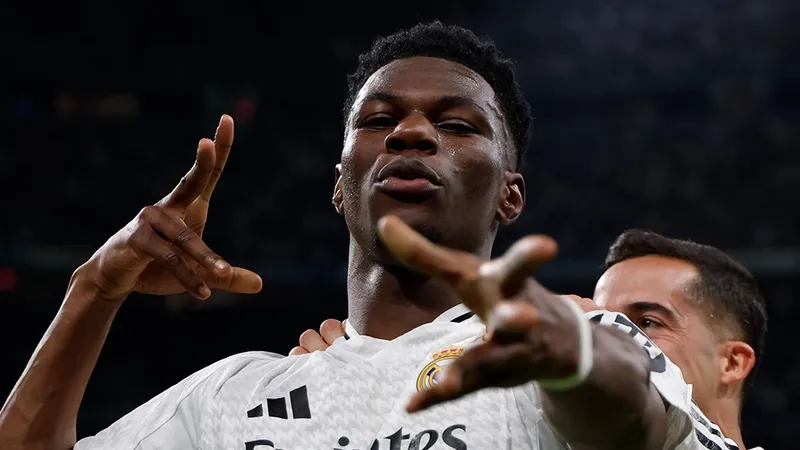 Французский полузащитник Тчуамени забил 10 000-й гол в истории "Реала"