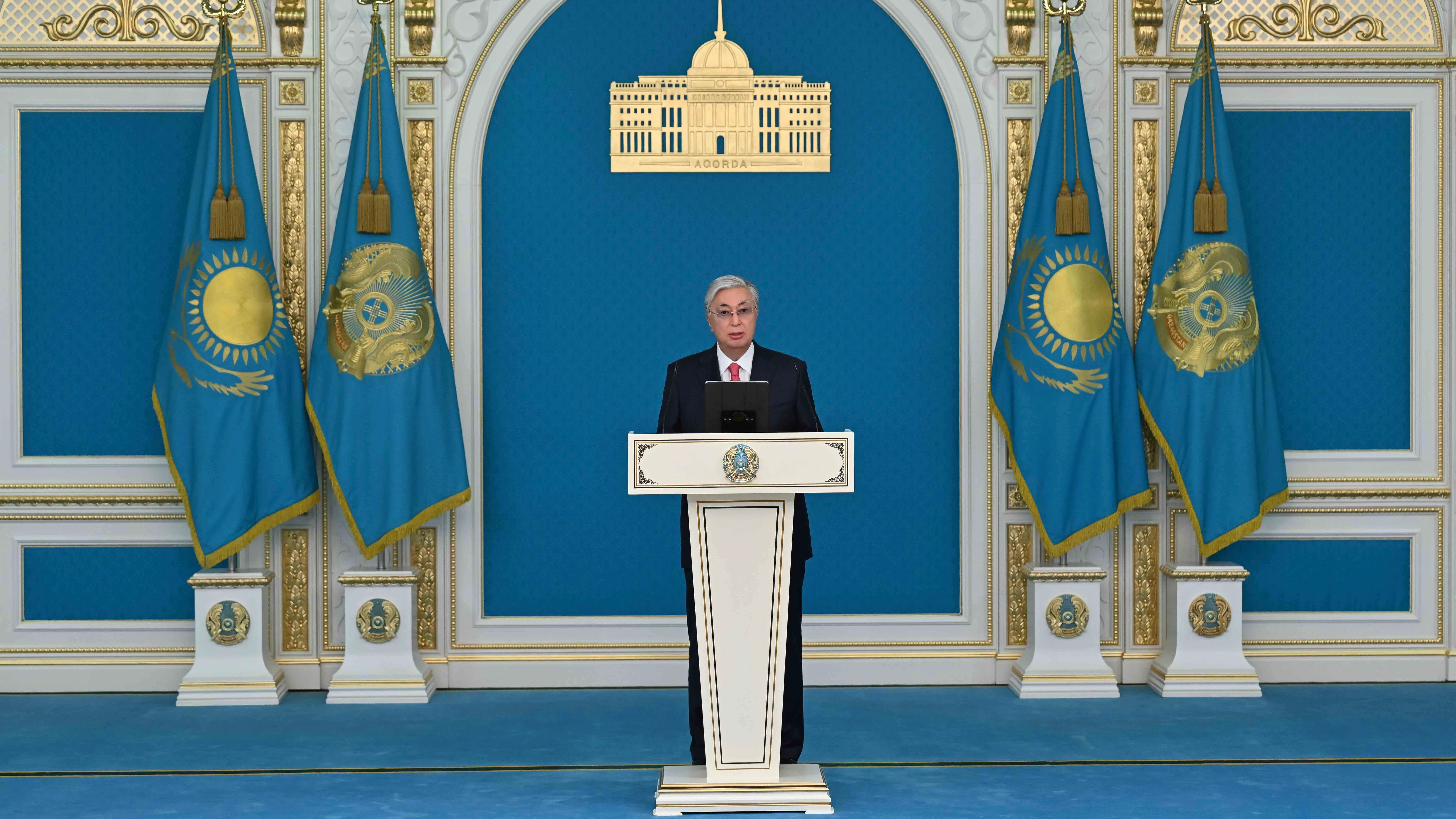 Инга 80-ші жылдардағы жалаңаш секс