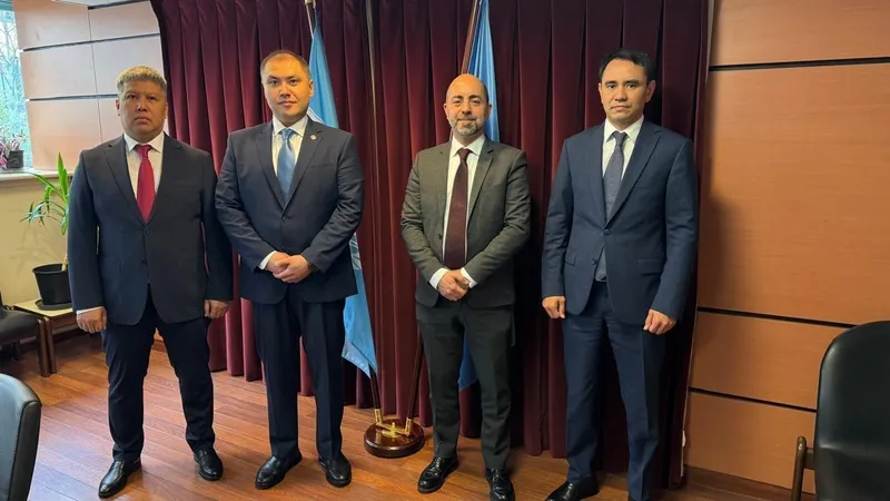 Транспортные прокуроры Казахстана посетили международные авиационные организации