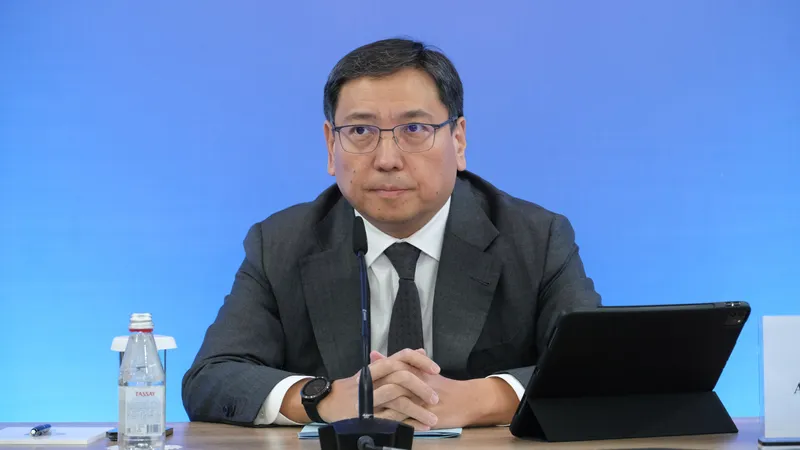 Ерболат Досаев назначен заместителем руководителя Администрации президента РК