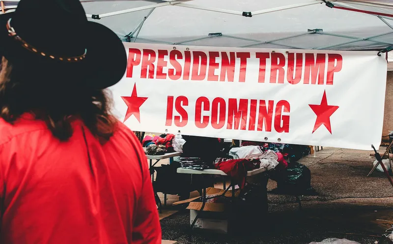 Мировой шок: глобальная экономика на грани коллапса из-за торговой политики США