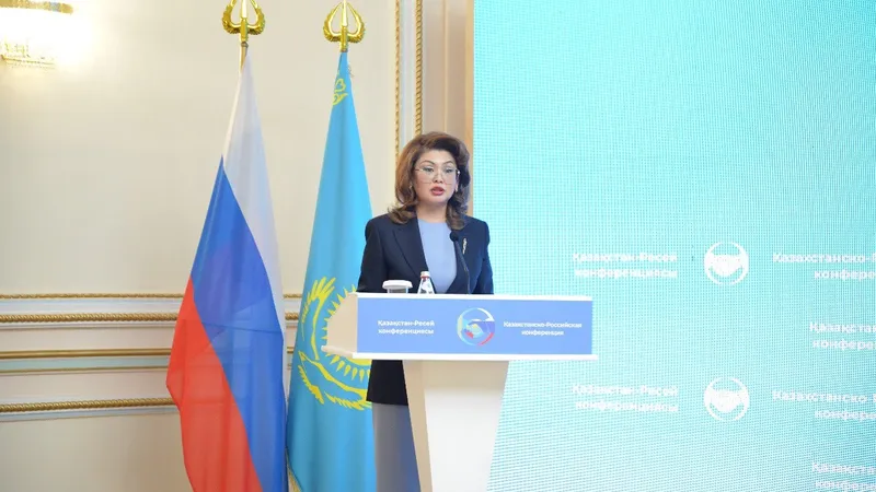 Герои Победы: на международной конференции вспомнили имена казахстанцев, награжденных Золотой звездой