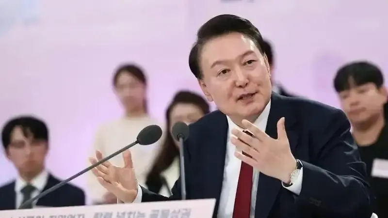 Митинги начались в Сеуле после импичмента президента Южной Кореи