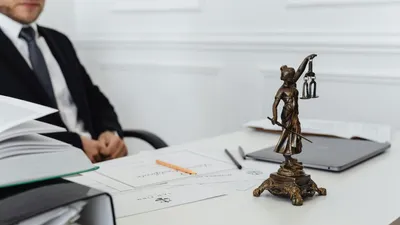 Юрист, юристы, юриспруденция, юридический консультант, юридическая помощь, право, правоведение, правовая система, адвокат, адвокаты, закон, адвокатская контора , фото - Новости Zakon.kz от 12.09.2025 11:49