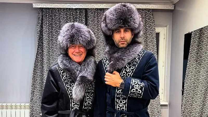 Иван Ургант и Владимир Познер покорили Алматы и Казнет