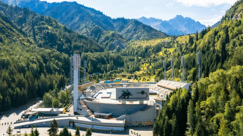 Медео, Медеу, высокогорное урочище, горы, высокогорный спортивный комплекс, туризм в Казахстане, туристы, туристические места в Казахстане, природа Казахстана, развитие туризма в Казахстане, фото - Новости Zakon.kz от 30.04.2026 09:50