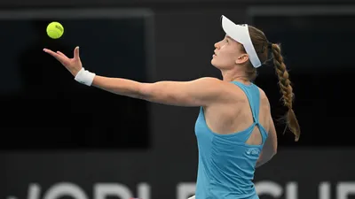 Елена Рыбакина получила водительские права в Дубае , фото - Новости Zakon.kz от 10.04.2025 16:35