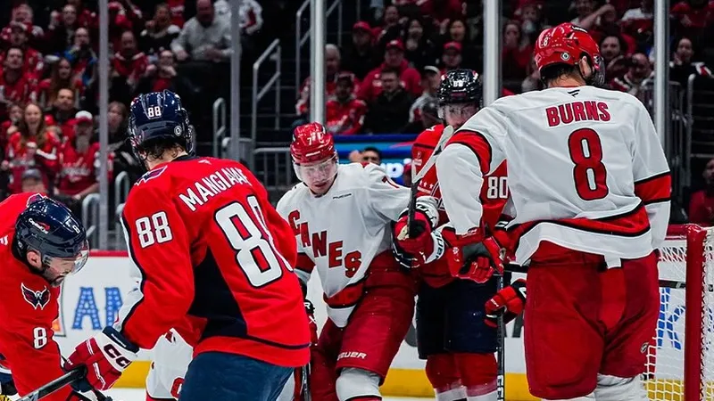 "Вашингтон" спустя восемь лет выиграл Восточную конференцию НХЛ