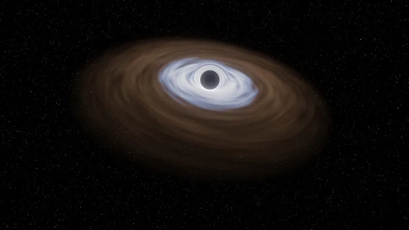 Гигантская черная дыра проснулась после десятилетий молчания