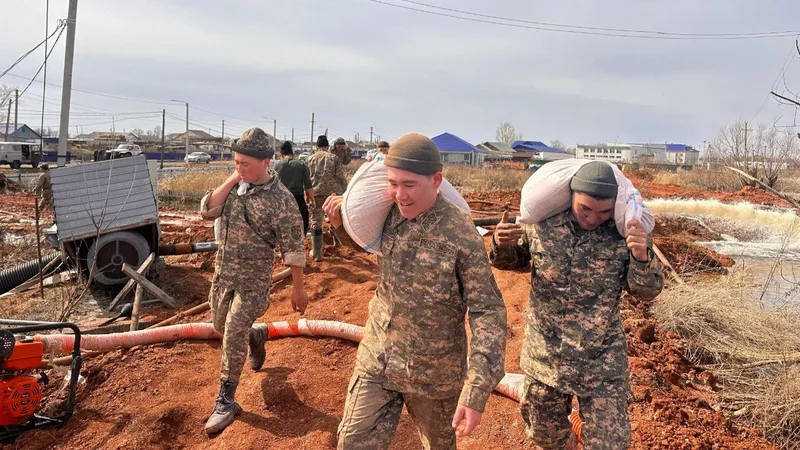 В МЧС рассказали о ситуации с паводками в Казахстане: под наблюдением четыре области