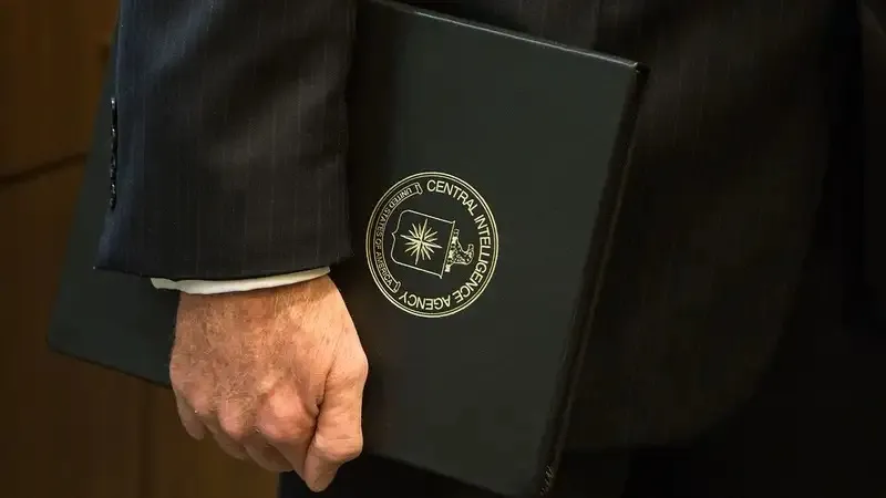 В ЦРУ признались, что следили за Гитлером после его смерти