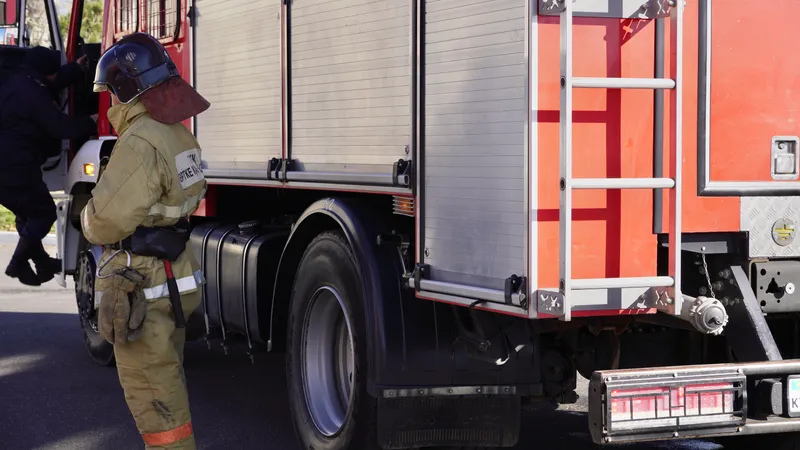 Ақтауда көпқабатты үйдің жертөлесінде жарылыс болды: бірнеше адам зардап шекті