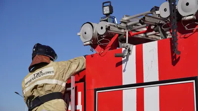 Пожарный, пожарные, пожарная служба, пожарно-спасательный автомобиль, пожарная машина, пожарный автомобиль, фото - Новости Zakon.kz от 23.08.2025 03:07