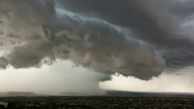 Туча, тучи, штормовое предупреждение, сильный ветер, шквал, буря, сурет - Zakon.kz жаңалық 07.04.2026 18:36