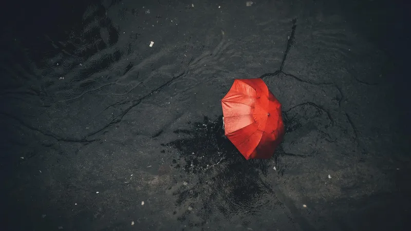 Сильные осадки не спешат покидать Казахстан: прогноз погоды на 16 апреля