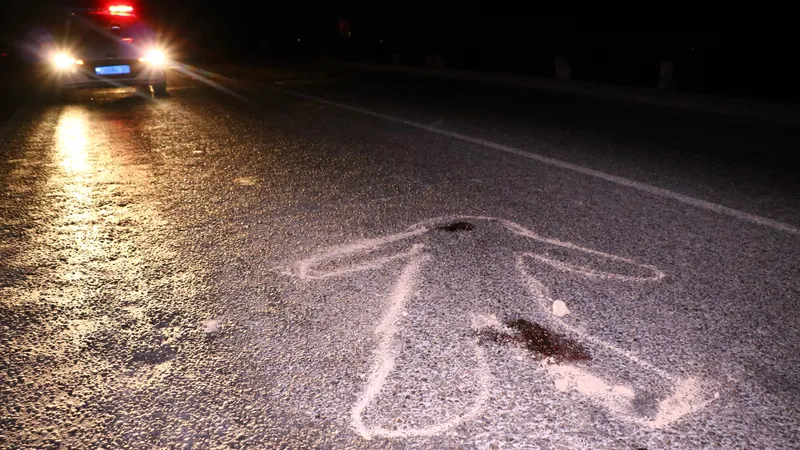 Психопат задушил учительницу и попытался инсценировать аварию