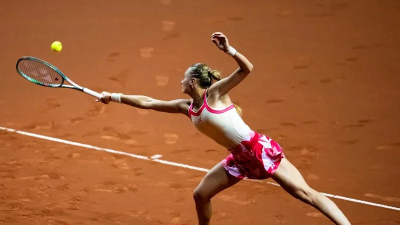 WTA-500 в Штутгарте: результаты и видеообзор матчей за 15 апреля