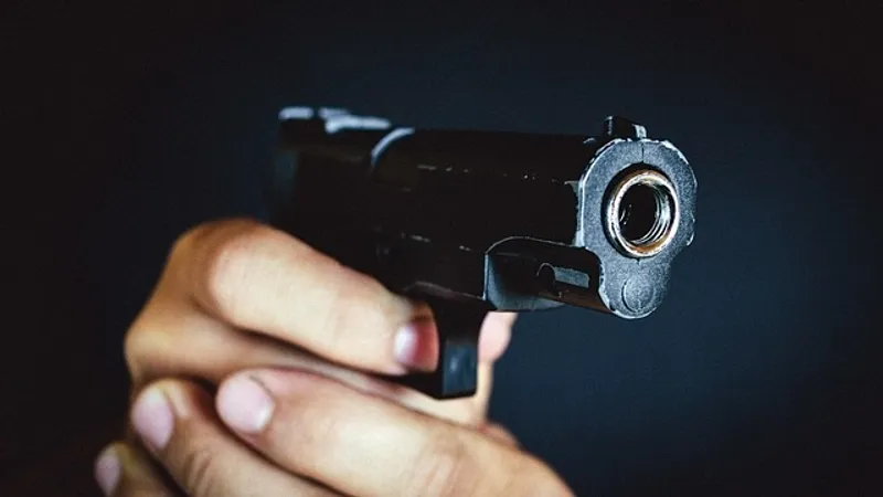 Машину обстреляли в Алматы