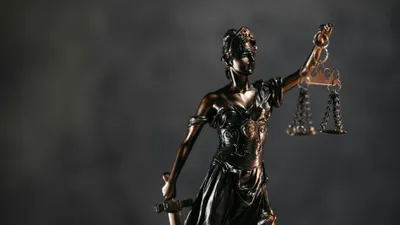 Законодательство, закон, законы, законодательные акты, правовые акты, правовая система, законодательная база, права, правовые нормы, весы Фемиды, правосудие, фото - Новости Zakon.kz от 15.04.2026 16:17