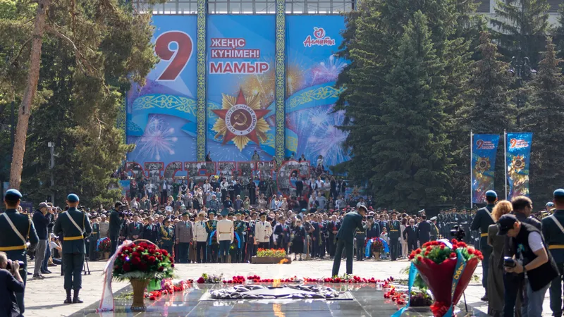 Женщина по имени Победа празднует в Алматы свой 80-летний юбилей