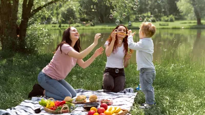 пикник, пикник на природе, отдых на природе, фото - Новости Zakon.kz от 22.04.2025 12:40