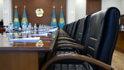 Заседание, заседания, зал заседаний, пустой зал, госслужба, государственная служба, госслужащие, госслужащий , фото - Новости Zakon.kz от 18.08.2025 15:00