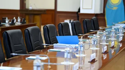 Заседание, заседания, зал заседаний, пустой зал, госслужба, государственная служба, госслужащие, госслужащий , фото - Новости Zakon.kz от 10.02.2026 12:17