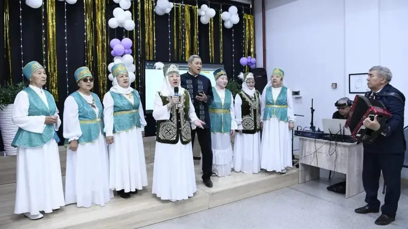 "Под единым шаныраком": в Астане прошел праздничный концерт, посвященный Дню единства