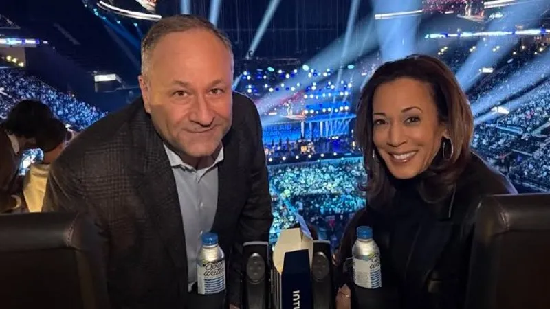 Трамп уволил мужа Камалы Харрис