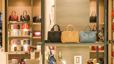 сумки, мода, магазин, фото - Новости Zakon.kz от 01.05.2025 12:10