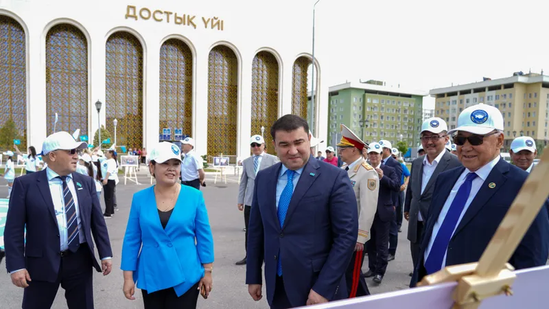 В Туркестане отметили День единства народа
