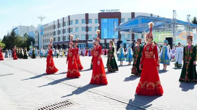 праздник, танец, фото - Новости Zakon.kz от 01.05.2025 13:57