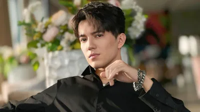 казахстанский артист Димаш Кудайберген, фото - Новости Zakon.kz от 02.05.2025 12:25