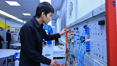 Будущее рынка труда: как решить дефицит рабочих кадров в Карагандинской области, фото - Новости Zakon.kz от 05.05.2025 10:54