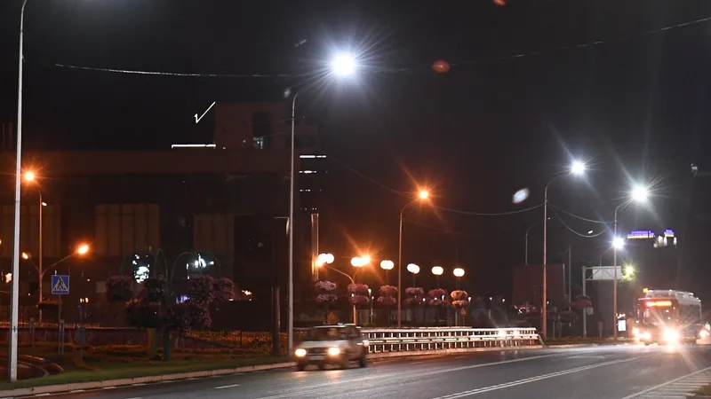 109,2 км новых линий освещения появятся на 339 ранее неосвещенных участках в Алматы