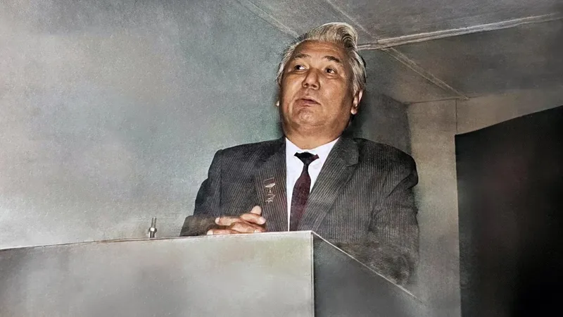 Минобороны РФ рассекретило документы о подвиге Кемеля Токаева в годы войны