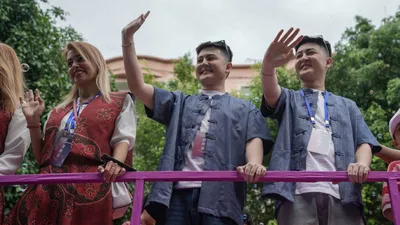 Фестиваль близнецов в Китае, фото - Новости Zakon.kz от 05.05.2025 05:50