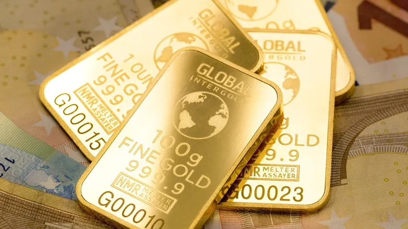 Золотое ралли: почему эксперты советуют скупать "желтый металл" прямо сейчас