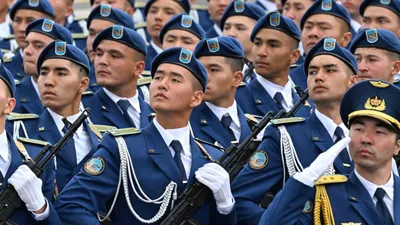 Военный парад, воздушная оборона РК, силы воздушной обороны РК, военные пилоты, фото - Новости Zakon.kz от 22.07.2025 13:33