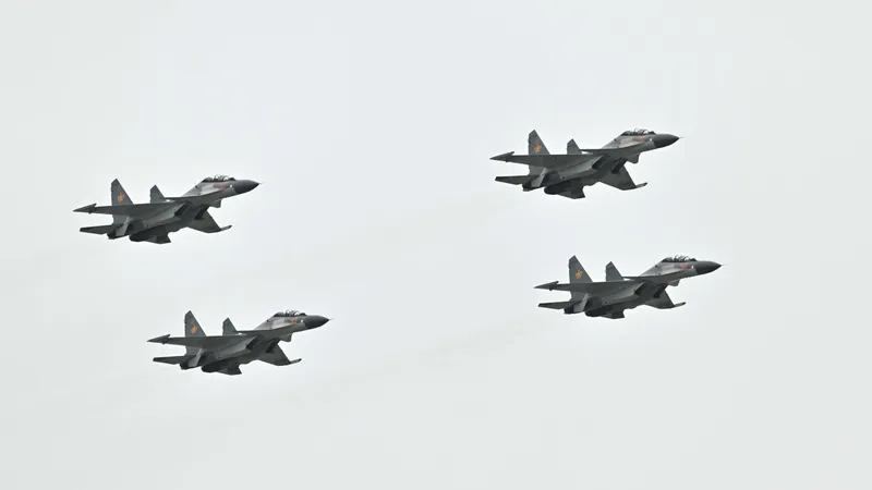 Военный парад, военная спецтехника, военная техника, силы воздушной обороны РК, воздушная оборона РК, военно-воздушные силы РК, ВВС РК, военная авиация