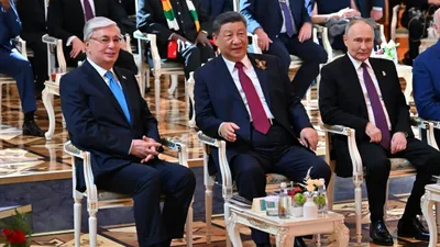 встреча президентов, фото - Новости Zakon.kz от 08.05.2025 22:52