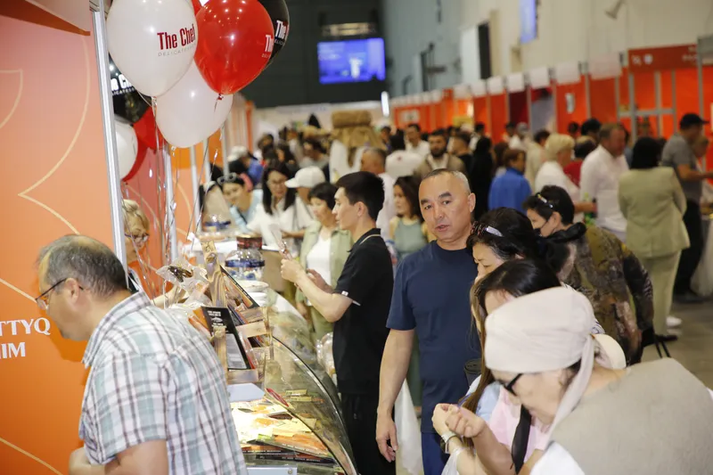 Выставка в Астане, фото - Новости Zakon.kz от 16.05.2025 15:31