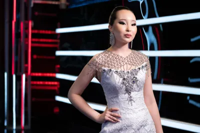 казахстанка Санат Асуат, прошла в финал, музыкальный проект Голос Азербайджана – 2025, фото - Новости Zakon.kz от 19.05.2025 12:07