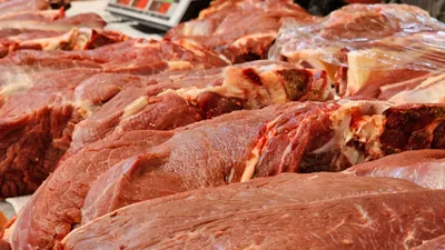 Мясной цех, мясо, разделка мяса, цены на мясо, мясная продукция, стоимость мяса, мясной отдел, сурет - Zakon.kz жаңалық 09.09.2025 15:50