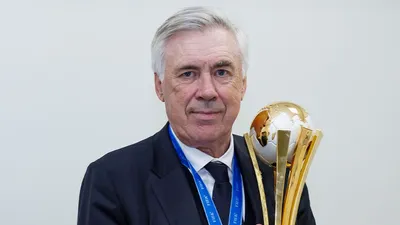 Футбол Уход Тренера, фото - Новости Zakon.kz от 23.05.2025 16:21