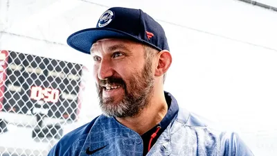 Хоккеист, лед, спортсмен, фото - Новости Zakon.kz от 26.05.2025 03:59