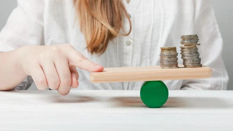 Почему в Казахстане снижается спрос на потребительские кредиты – опрос Нацбанка