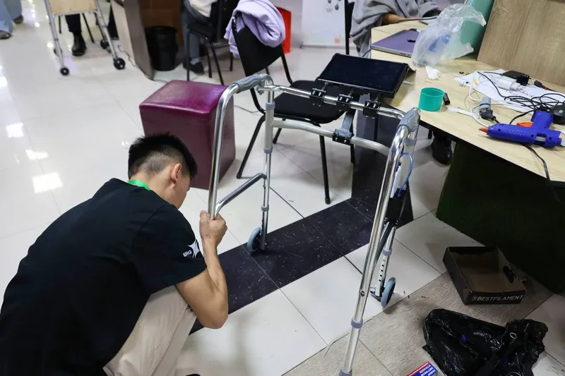 Том мейкатон, фото - Новости Zakon.kz от 28.05.2025 09:00