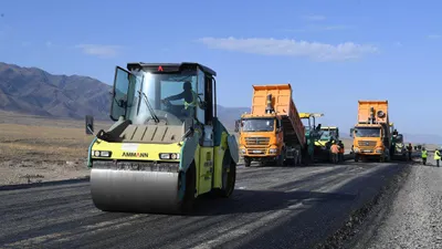 Дорожное строительство, строительство трассы, укладка асфальта, строительство дороги, ремонт дороги, ремонт трассы, фото - Новости Zakon.kz от 08.09.2025 15:04