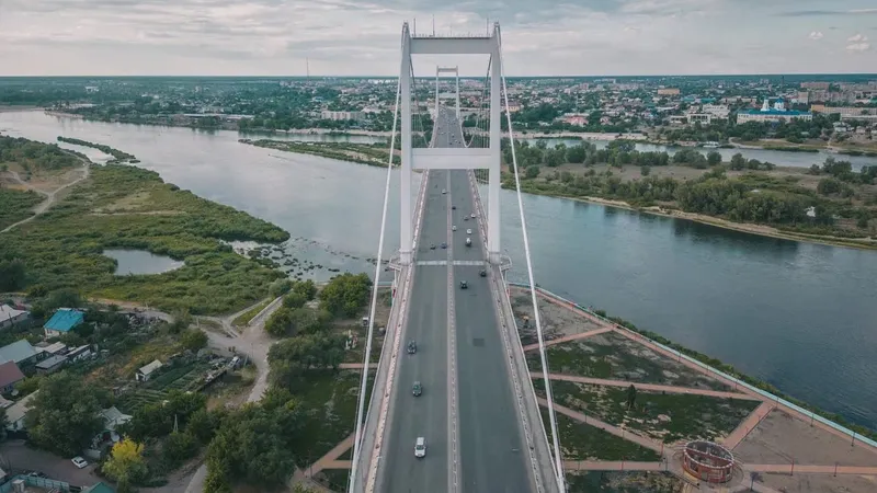 Аким области Абай призвал выходцев из региона внести вклад в развитие родного края